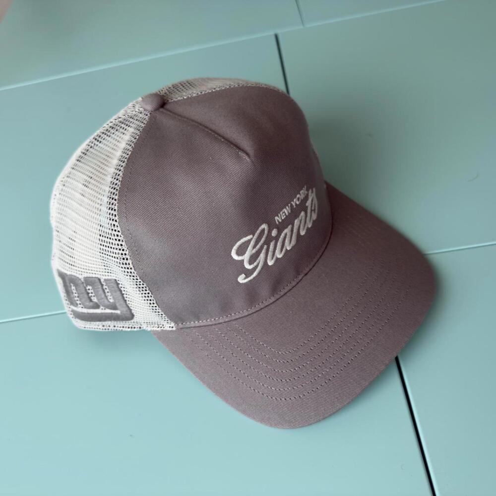New York Football Giants trucker hat